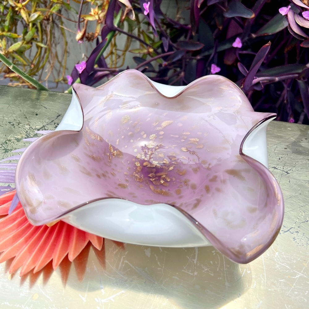Murano Lavender w/ Gold Speckles Blown Glass Dish